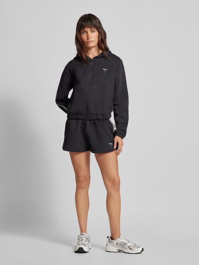 Guess Activewear Shorts in unifarbenem Design Modell 'KIARA' Black 1