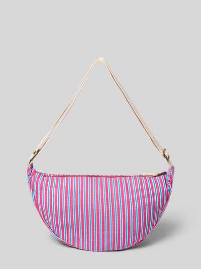 Produktfoto, Bauchtasche mit Logo-Patch Modell 'Poplin' von STUDIO NOOS w paski w odcieniach różu, niebieskiego i bieli, kontekst: damska torebka na pas z komorą główną na zamek, odpinany pasek na ramię, szerokość w rozmiarze 1: 41 cm, długość: 21 cm, głębokość: 10 cm, długość paska: 64 cm