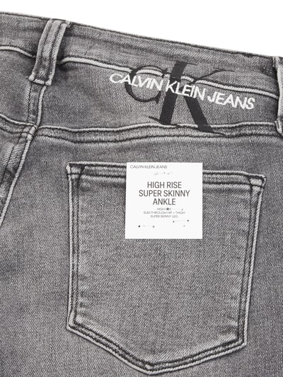 Calvin Klein Jeans Super Skinny FIt High Rise Jeans mit Stretch-Anteil Hellgrau 6