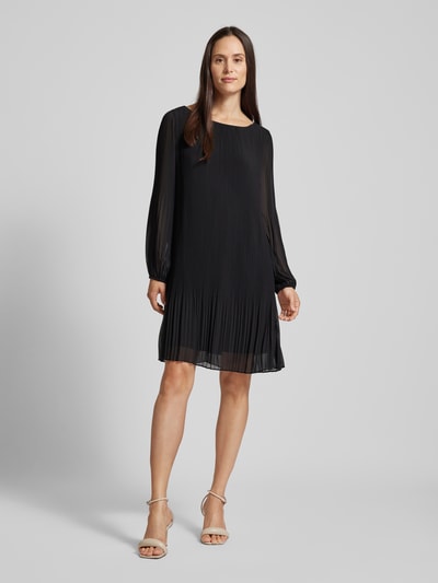 s.Oliver BLACK LABEL Fließendes Langarmkleid aus plissiertem Chiffon Black 1