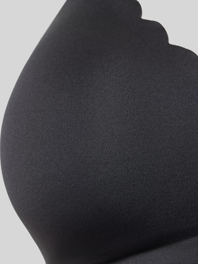 Produktfoto, Bustier mit herausnehmbaren Cups von Skiny, czarny stanik z mieszanki materiałów z dodatkiem streczu, dopasowany krój, dekolt w serek, wyjmowane miseczki, regulowane ramiączka, gładka powierzchnia