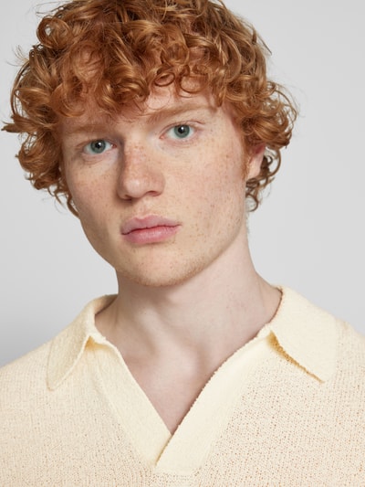 REVIEW Gebreid shirt met polokraag en V-hals Ecru - 3