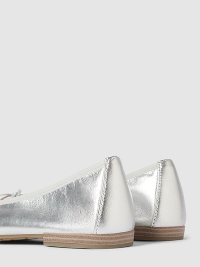 Marco Tozzi Leren ballerina's in metallic Zilver - 2