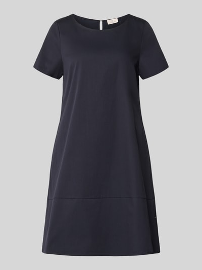Produktfoto, Minikleid mit rückseitigem Knopfverschluss von ROBE LÉGÈRE aus dunkelblauem Baumwoll-Mix mit Stretch-Anteil, A-Linie, Rundhalsausschnitt, Rückenlänge 90 cm, Brustweite 48 cm, Ärmellänge 22 cm.