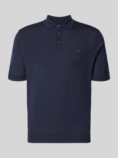 Produktfoto, Regular Fit Poloshirt aus reiner Baumwolle in Strick-Optik von Fynch-Hatton in Dunkelblau, klassischer Polokragen, kurze Ärmel