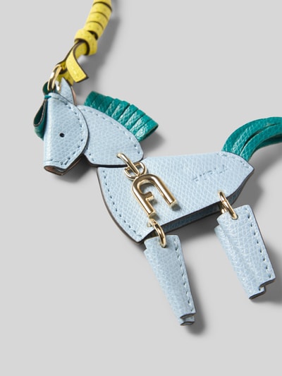 Productfoto, hanger met reliëflogo, lus, model 'ALLEGRA HORSE' van FURLA voor dames, structuurleer in lichtblauw en groen.