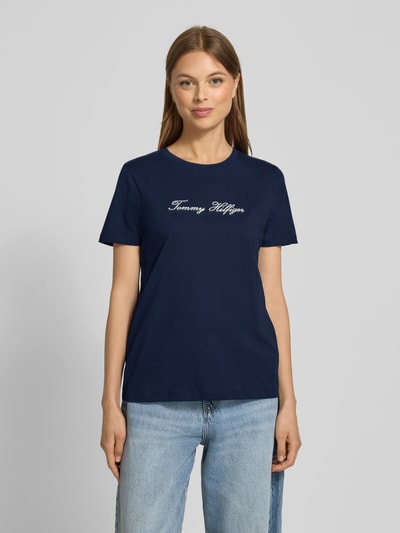 Tommy Hilfiger T-shirt o kroju regular fit z czystej bawełny Granatowy 4