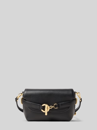 Produktfoto, Crossbody Bag mit Label-Detail von Lauren Ralph Lauren aus schwarzem Rindsleder, Umschlag, abnehmbarer Schulterriemen, Hauptfach, goldfarbene Details, Maße 18 cm Breite, 13 cm Länge, 5 cm Tiefe, Riemenlänge 108 cm.