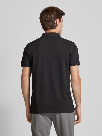 MCNEAL Regular Fit Poloshirt mit Label-Stitching Black 5