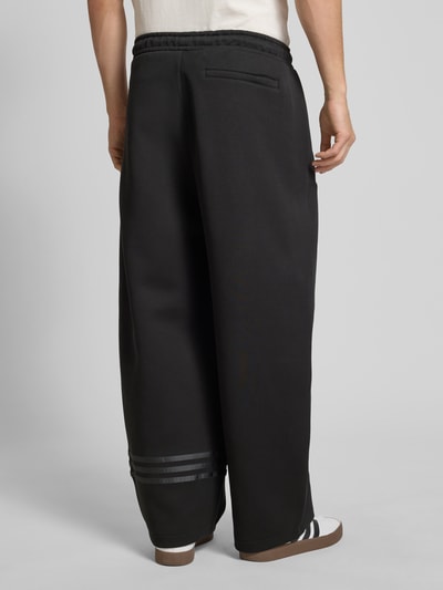 adidas Originals Loose fit sweatpants van katoenmix met logostitching Zwart - 5