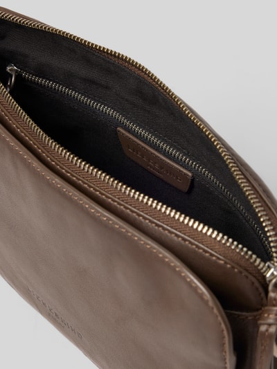 LIEBESKIND BERLIN Handtasche mit Label-Detail Modell 'CLARICE' Dunkelbraun 4