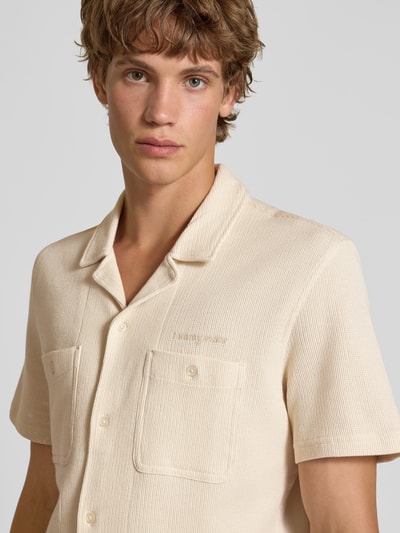 Tommy Jeans Regular Fit Freizeithemd mit Waffelstruktur Sand 3