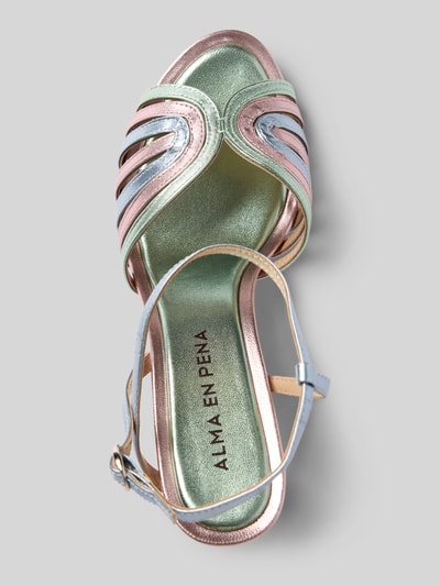 Produktfoto, Sandalette im Metallic-Look mit Pfennigabsatz von ALMA EN PENA, Riemen mit Dornschließe, Abgerundete-Spitze, metallic Farben, Absatzhöhe: 10 cm, Schafthöhe: 7 cm, Schaftweite: 5 cm, Größe 40, glatte Textur