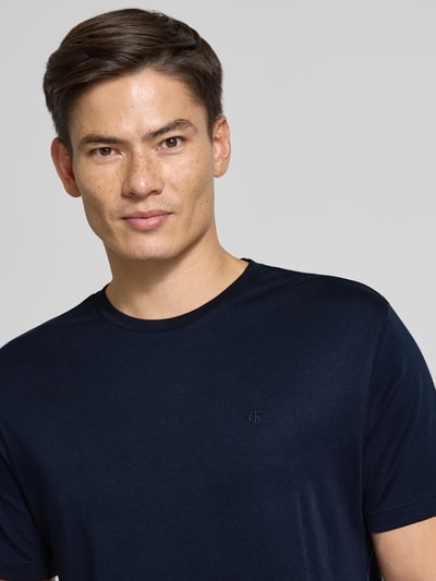 CK Calvin Klein T-shirt met logostitching, model 'SUPIMA' Marineblauw - 3