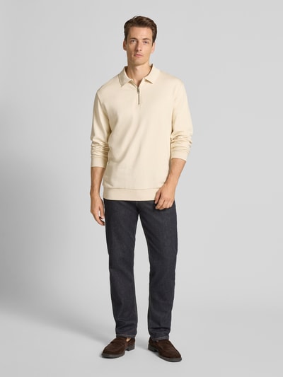 Lindbergh Relaxed Fit Poloshirt mit Label-Detail Stein 1