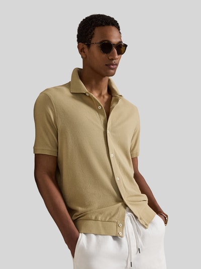 Polo Ralph Lauren Regular Fit Poloshirt mit durchgehender Knopfleiste aus reiner Baumwolle Beige 4