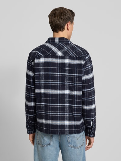 Lacoste Kurtka koszulowa o kroju oversized z czystej bawełny model ‘6CG’ Ciemnoniebieski 5