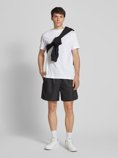 Ellesse Szorty o kroju relaxed fit z naszywką z logo model ‘EAMES’ Czarny 1