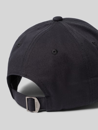 Produktfoto, Basecap aus reiner Baumwolle Modell 'ZED-BOSS-ME' von BOSS in Schwarz, Optik: Unifarben, Label-Applikation, verstärkter Schirm, eingestickte Luftlöcher, verstellbarer Riegel, Materialverarbeitung: Twill.
