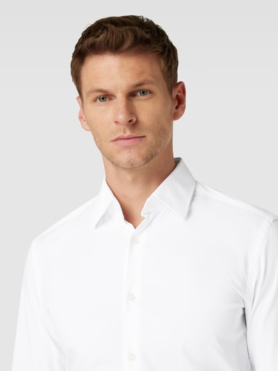 BOSS Slim Fit Businesshemd aus Popeline mit Stretch-Anteil Weiss 3