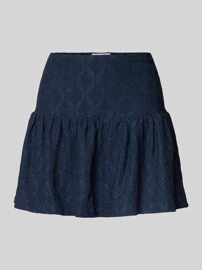 Produktfoto, kurzer Rock mit Schößchendetail und Lochstickerei von REVIEW in Dunkelblau, A-Linie, Material-Mix mit Stretch, strukturierte Oberfläche