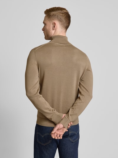 s.Oliver RED LABEL Regular Fit Rollkragenpullover aus Baumwolle mit gerippten Abschlüssen Hellbraun 5