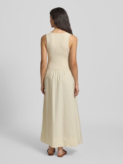 Mango Maxikleid im Stufen-Look Modell 'VALVI' Offwhite 5