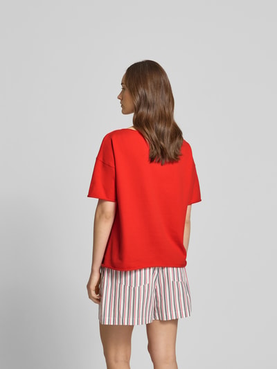 Juvia Oversized T-Shirt mit Label-Stitching Rot 5