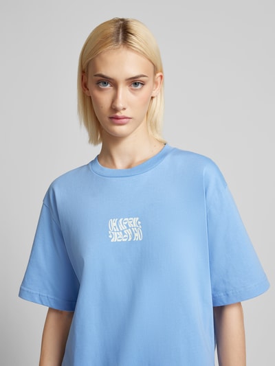 OH APRIL Oversized T-Shirt mit Label-Print Hellblau 3