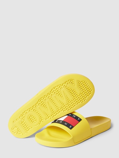 Tommy Jeans Slides mit Label-Patch Modell 'POOL' Gelb 5