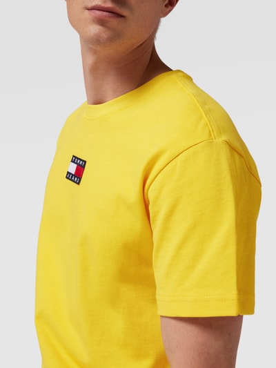 Tommy Jeans T-Shirt aus Bio-Baumwolle mit Label-Patch Gelb 3