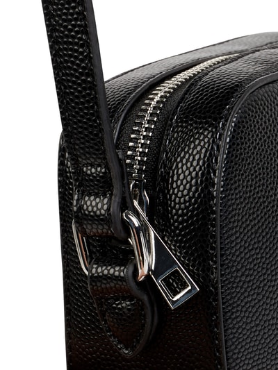 VALENTINO BAGS Camera Bag in Metallic-Optik Modell 'Divina' Black 4