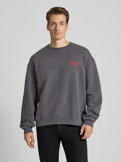 American Vintage Sweatshirt mit Label-Stitching Modell 'PLIZZY' Mittelgrau 4