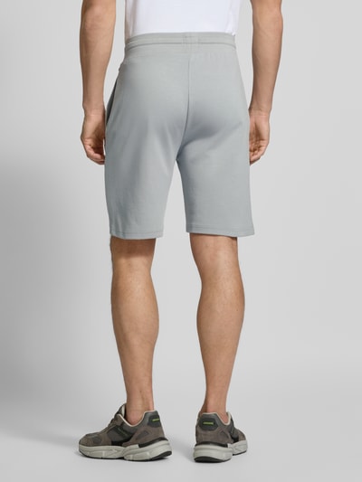 BOSS Regular Fit Sweatshorts aus Baumwoll-Mix Hellgrau 5