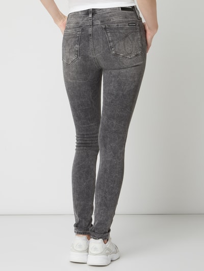 Calvin Klein Jeans Super Skinny Fit Jeans mit Stretch-Anteil  Hellgrau Melange 5