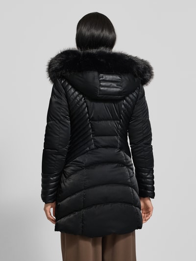 GUESS Regular Fit Steppmantel mit Zweiwege-Reißverschluss Modell 'Oxana' Black 5