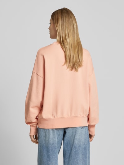 Armedangels Oversized sweatshirt met labelprint, model 'ALIZAA' Zalm - 5