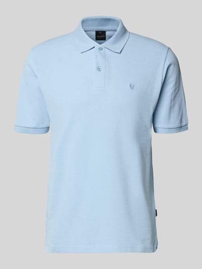 Produktfoto, Slim Fit Poloshirt mit Stitching von Jack & Jones Premium z bawełny, krój slim fit, haft, listwa guzikowa, długość tyłu 70 cm w rozmiarze M