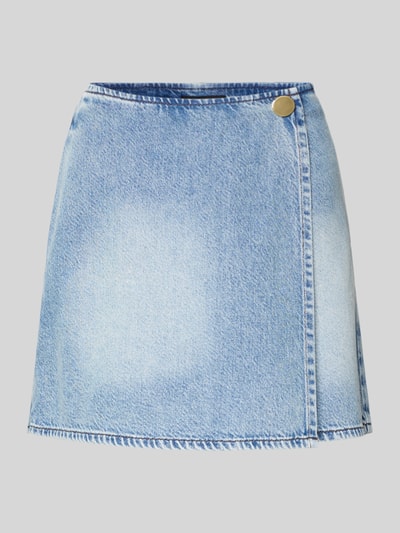Produktfoto, Hosenrock mit Gesäßtaschen von ARMANI EXCHANGE aus blauem Baumwoll-Mix mit Stretch-Anteil, Gerader-Schnitt, Minirock, Knopfverschluss, sichtbare Denim-Struktur
