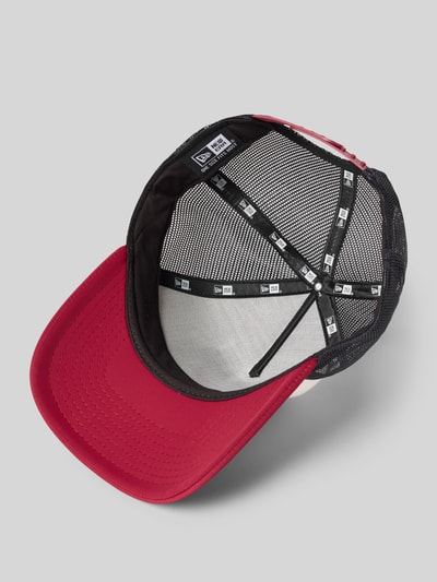 New Era Trucker-pet met motiefpatch Bordeaux - 2