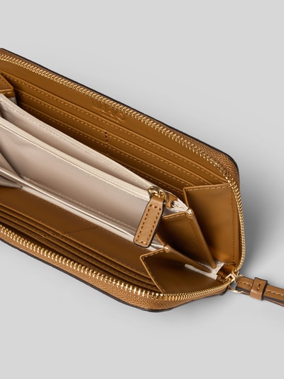 Produktfoto, Portemonnaie mit Logo-Detail in Leder-Optik von Liu Jo White, Reißverschluss, Steckfächer, goldbraune und beige Farbtöne