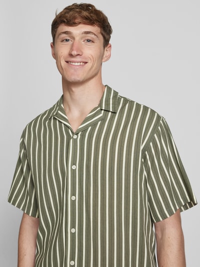 Redefined Rebel Freizeithemd mit Reverskragen Modell 'HOWIE' Oliv 3