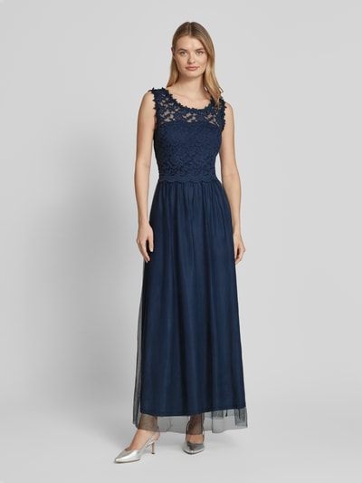 Vila Maxikleid mit Spitzenbesatz Modell 'LYNNEA' Marine 4