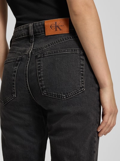 Calvin Klein Jeans Jeansy o kroju straight fit z mieszanki bawełny z naszywką z logo Antracytowy 3