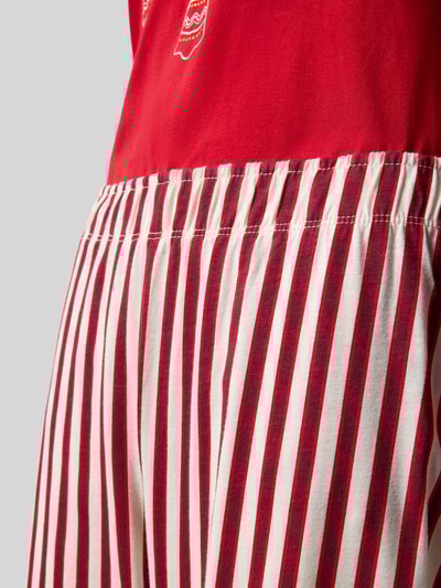 LASCANA Pyjama mit Statement-Print Rot 2