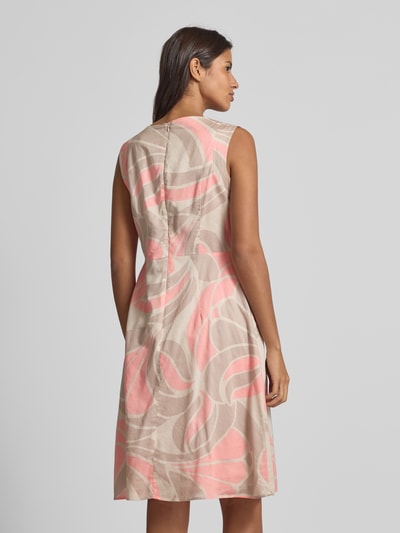 Betty Barclay Knielanges Kleid mit Rundhalsausschnitt Rose 5