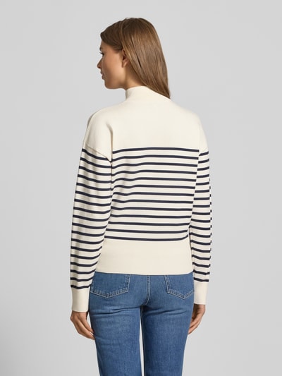 Tommy Hilfiger Sweter o kroju regular fit z mieszanki bawełny Biały 5