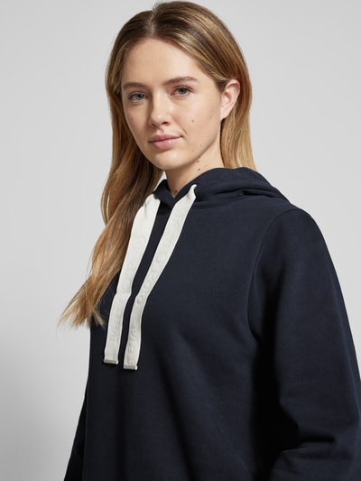 Marc O'Polo Relaxed Fit Hoodie aus reiner Baumwolle mit gepeachter Oberfläche Marine 3