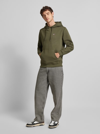 Tommy Jeans Regular fit hoodie met labelstitching Olijfgroen - 1