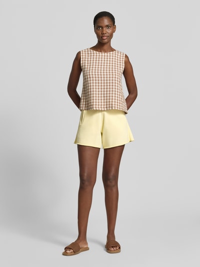 Rich & Royal Sweatshorts mit Eingrifftaschen Hellgelb 1